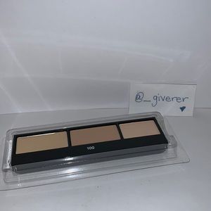 100 Ivoire Le Correcteur Pro Palette Concealer Palette